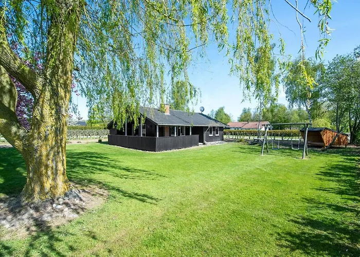 3 Bedroom Awesome In Sydals * Nedre Lysabild